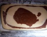 A picture of step 2 of Marble cake.