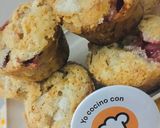 Foto del paso 6 de la receta: 🧁MUFFINS🧁CON 🍓🍓🍓🍓🍓🍓FRUTILLAS🍓 (sin huevos)