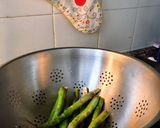 Foto del paso 1 de la receta: Souflée de espárragos con portobellos