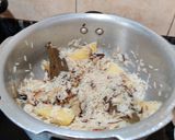 A picture of step 4 of BROCCOLI PULAO in COOKER.