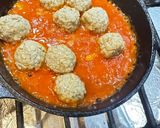 Foto langkah ke 2 dari resep Spaghetti meatballs (28).