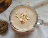 A picture of step 3 of Passion Banana Oats Smoothie.