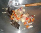 Foto langkah ke 3 dari resep Cumi Asam Pedas.