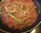 Foto del paso 5 de la receta Espaguetis integrales con puerro y tomate