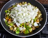 Foto del paso 2 de la receta: Pisto de atún