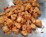 Foto langkah ke 7 dari resep Cumi cabe garam.