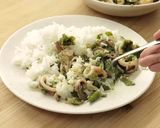 Foto langkah ke 7 dari resep Cumi Cabai Hijau Devina Hermawan.