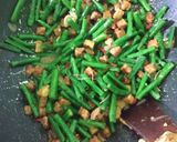Foto langkah ke 2 dari resep Tumis kacang panjang.