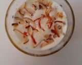 A picture of step 5 of Almond saffron milk.