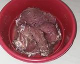 Foto langkah ke 2 dari resep Tenderloin Steak with Blackpepper Mushroom Sauce.