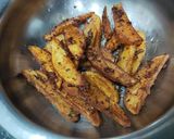 A picture of step 4 of Potato wedges.