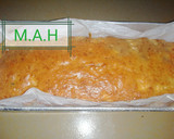 A picture of step 4 of Papaya bread/cake.
