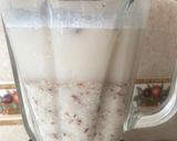 A picture of step 1 of Quick Horchata Water.