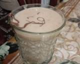 A picture of step 2 of Banana shake with date and chocolate spread 🍸🍸🍸.