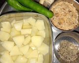 A picture of step 2 of Sabudana khichdi.