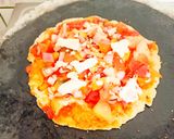 रोटी पिज़्ज़ा (roti pizza recipe in Hindi) रेसिपी चरण 3 फोटो