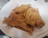 Foto del paso 3 de la receta: Pescado frito.. Ñam con papas cocidas