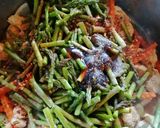 Foto del paso 3 de la receta: Pollo con espárragos salteados