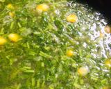 A picture of step 3 of Coriander Lime soup.