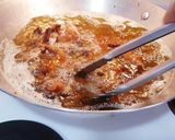 A picture of step 2 of Crispy Fried Quail With Coriander.
