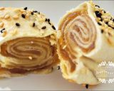 A picture of step 13 of Pineapple Pastry with Sesame Crust.