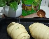 Foto langkah ke 9 dari resep Salt Bread Creamy Matcha.