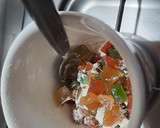 Foto del paso 3 de la receta: Budín húmedo de bananas y yogur sin azúcar con frutas escurridas