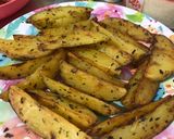 Foto langkah ke 8 dari resep Potato wedges dan teman2 nya.