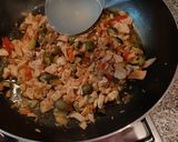 Foto del passaggio 5 della ricetta Farfalle con TRANCI di salmone e verdure 🐟🥒🥕🎄