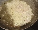 A picture of step 1 of Egg maghaz.
