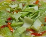 Foto langkah ke 5 dari resep Tumis labu siam pokcoy.