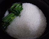 Hình bước làm 2 của món Chè Nếp Sake