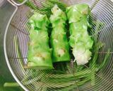 Hình bước làm 1 của món Trứng hấp súp lơ xanh