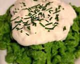 Spenótos sztrapacska - tönkölybúza lisztből és friss spenótból recept fázis 6 fotója