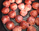 Foto del paso 1 de la receta: Albóndigas con guisantes y patatas
