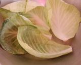 A picture of step 3 of Roast sesame fish with cabbage.