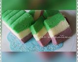 Foto langkah ke 5 dari resep Bolu Kukus 3 Rasa.