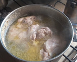 Foto del paso 1 de la receta: Empanadas de pata y muslo de pollo