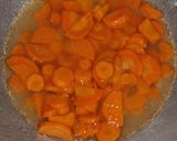 Foto langkah ke 3 dari resep Tumis wortel kentang saos tiram.
