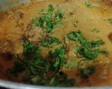 A picture of step 8 of Palak Kadhi.