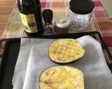 Foto del passaggio 1 della ricetta Coda di rospo con crema di melanzane e porro fritto