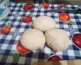 A picture of step 5 of Margherita Pizza.