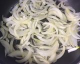 Foto del paso 1 de la receta Cebolla caramelizada al brandy 🥃