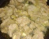 รูปขั้นตอนการทำที่ 4 ของ หมูทอดกรอบกระเทียม (Crispy Garlic Pork)