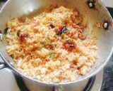 A picture of step 10 of Chinese fried rice 😋😋.