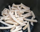 Foto del paso 1 de la receta: Papas a la francesa en freidora de aire