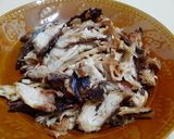 Foto langkah ke 1 dari resep Tongkol Suwir Puedes.