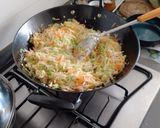 A picture of step 5 of Po Pia Vegetable.