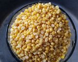 A picture of step 1 of Moong daal namkeen.