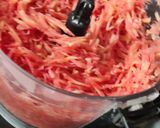 A picture of step 2 of Gajar Ka Halwa.